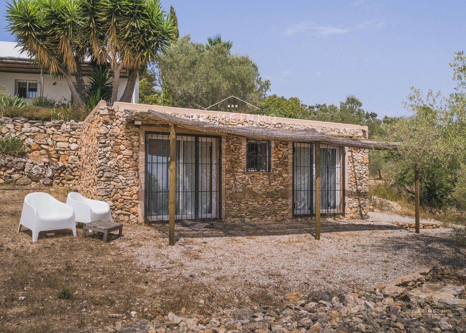 Fabulous Mountain House with Sea Views in Tarragona, Catalonia 153711580 15436422 foto 424874 - Fabulous Mountain House with Sea Views in Tarragona, Catalonia