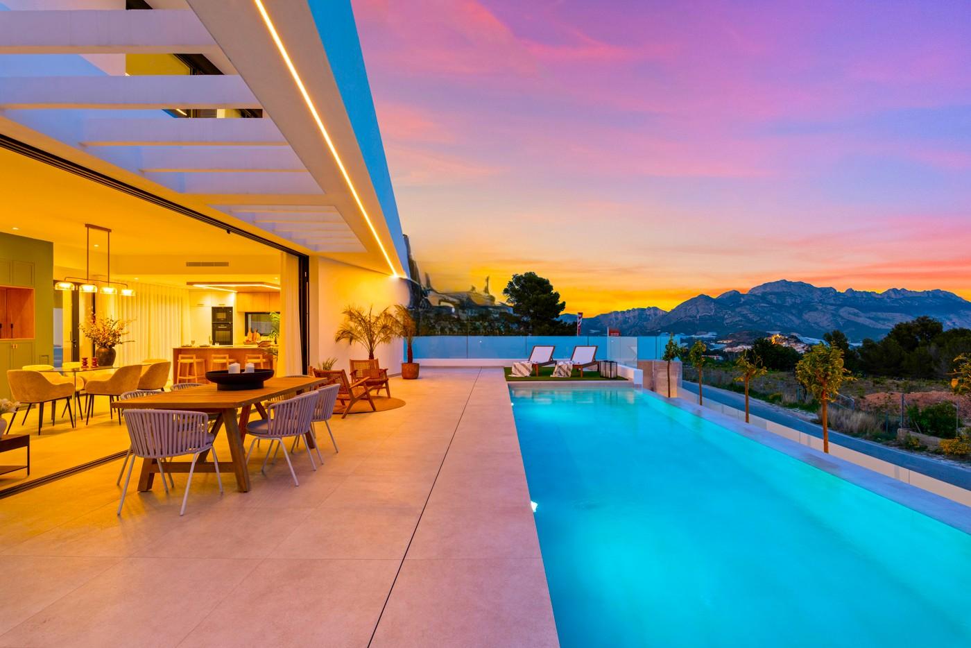 Beautiful Brand-New House for Sale in Altea, Alicante 67678104 15607930 foto509940193 - Beautiful Brand-New House for Sale in Altea, Alicante